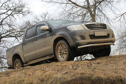 ����-����� Toyota Hilux: ���� � �������